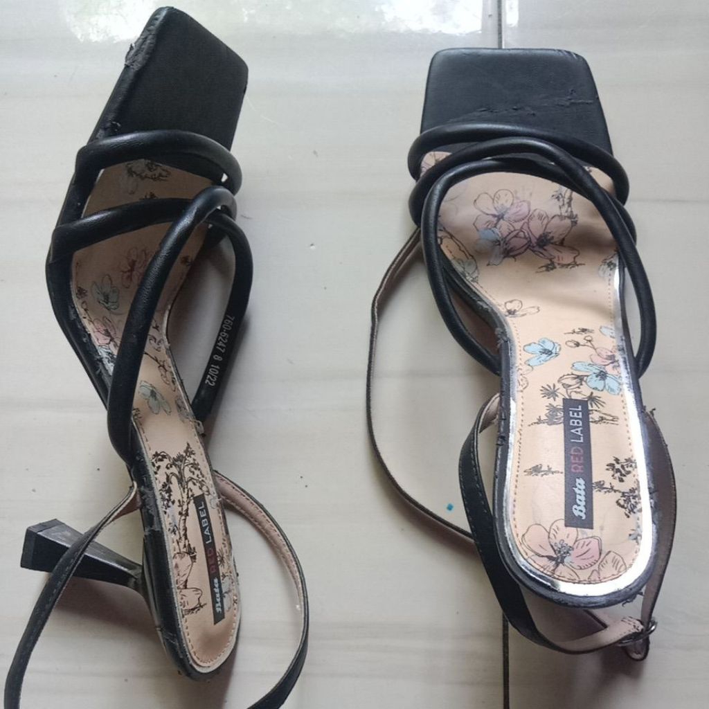 (NEW ) SALE Rijek Heels by BATA Red Label