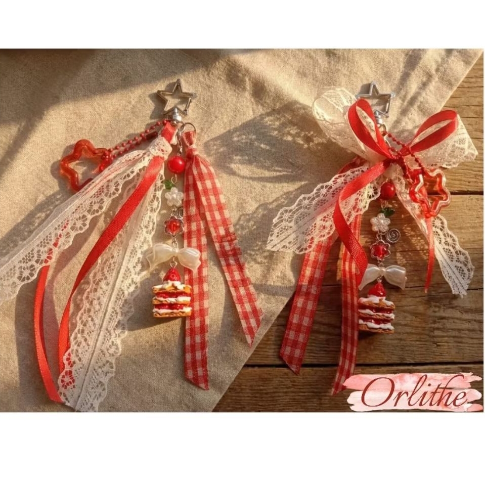 (Handmade)Gantungan tas Ribbon Dessert/Lace & Berry Coquette Keychain/Berry Shortcake Charm/Sugar-Co