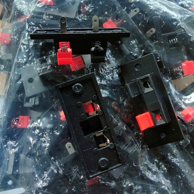 TERMINAL SPEAKER AKTIF KECIL 2P 2 PIN 2 KAKI