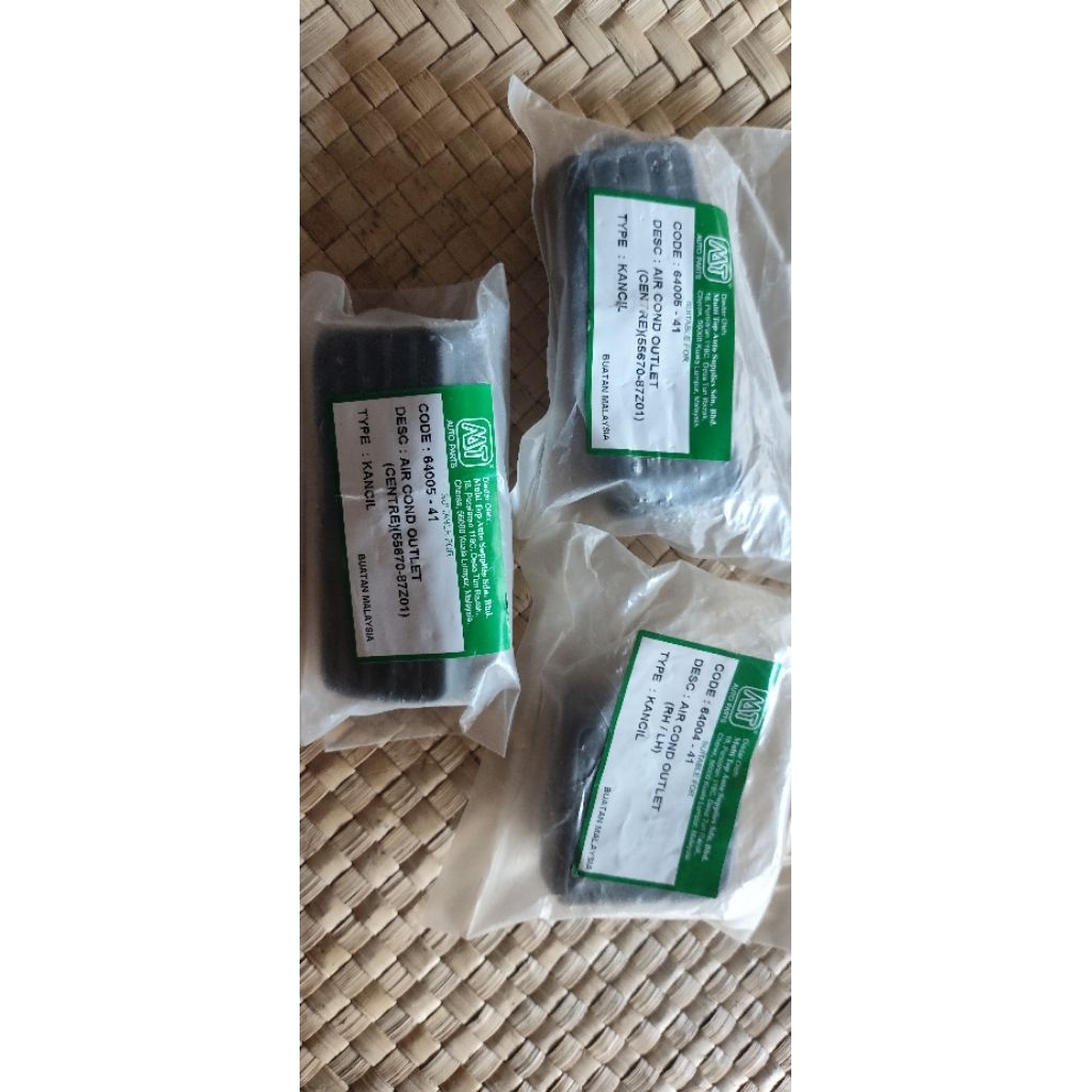 Trim lubang AC / kisi AC , Daihatsu Ceria