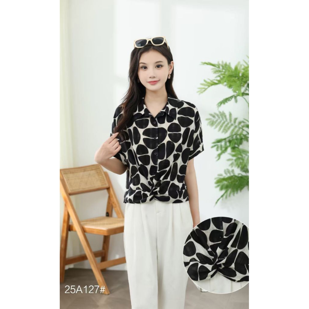 Atasan Baju Wanita Motif Daun Hijau Model Terbaru