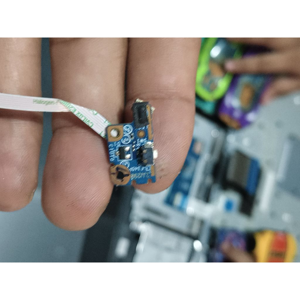 swith power hp x360 11-ab128tu