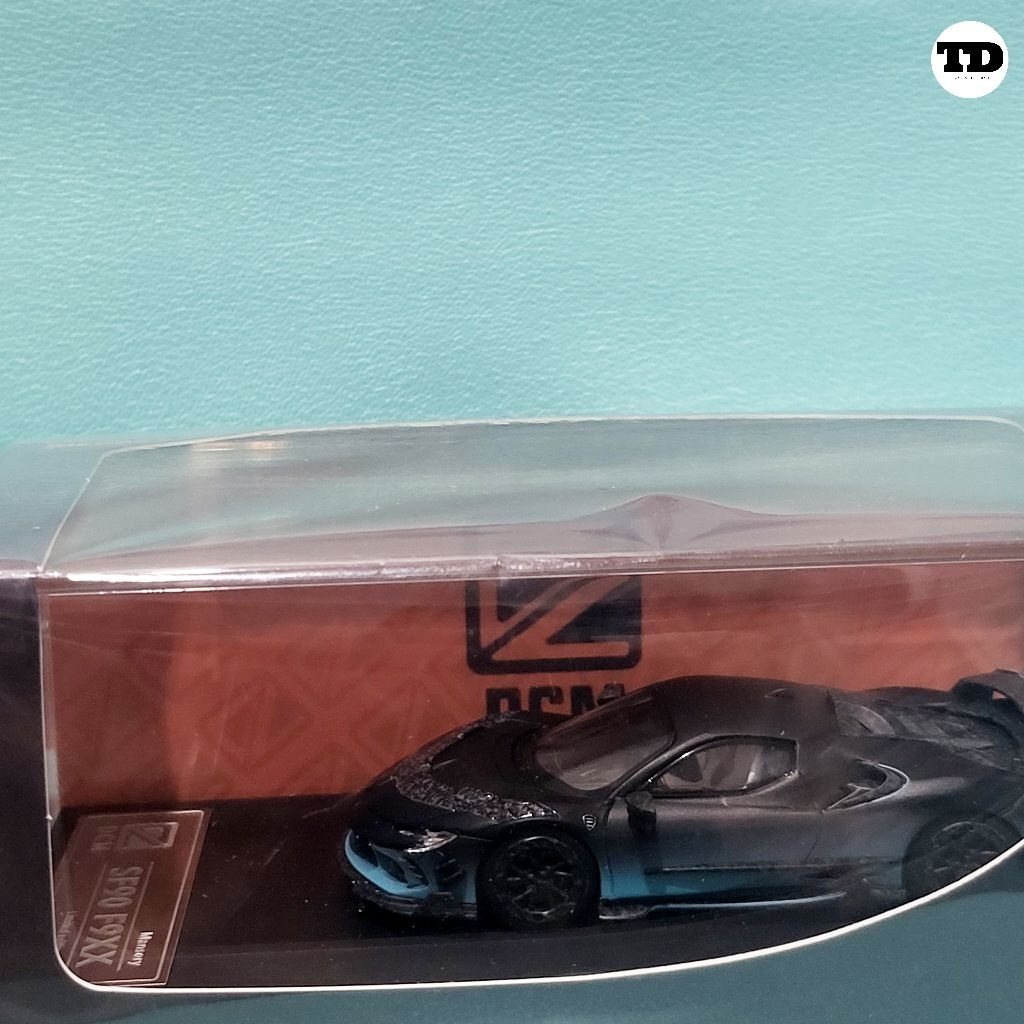 Diecast 1:64 DCM 1:64 Mansory SF90 F9XX Black Blue Gradient Coupe