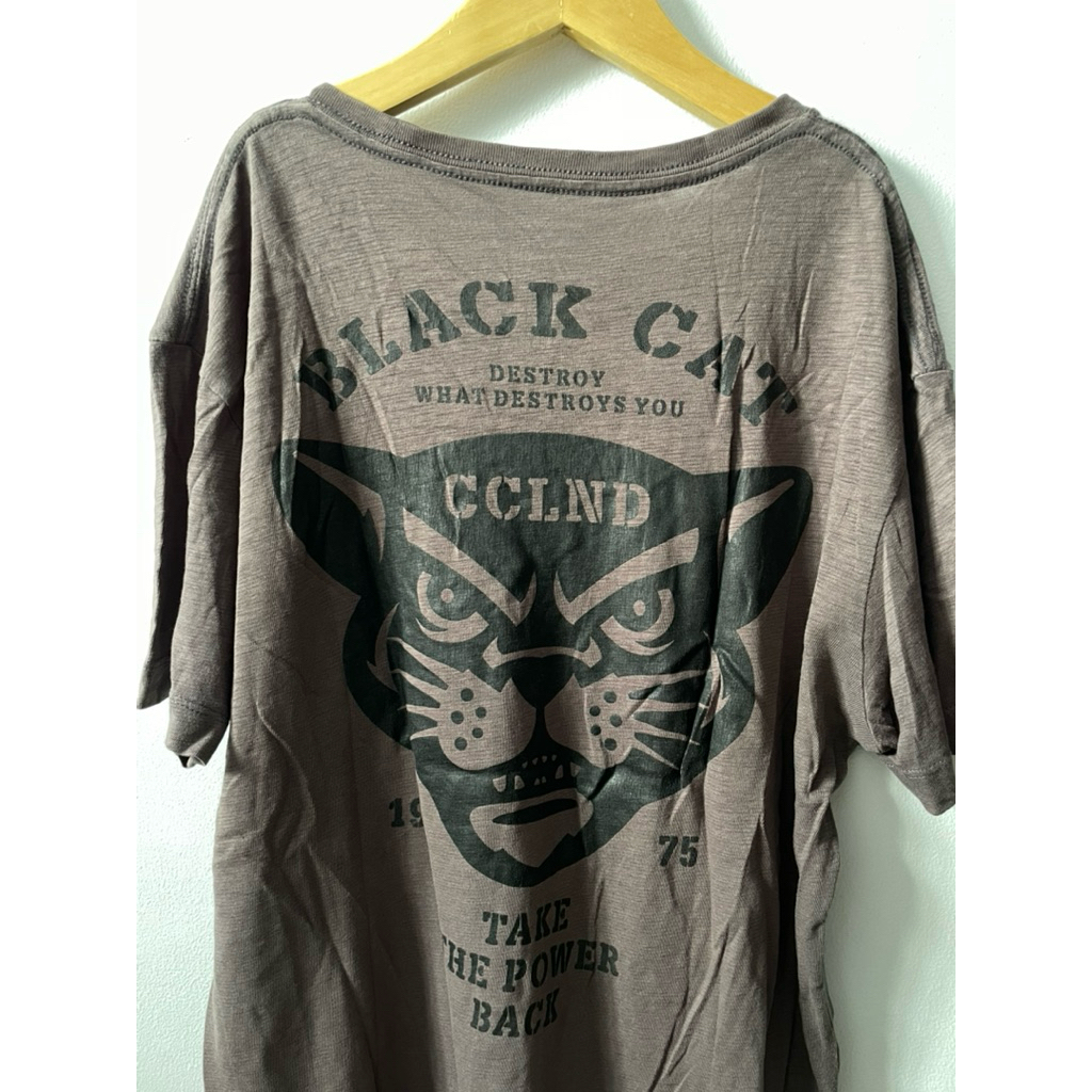 kaos coconut island preloved