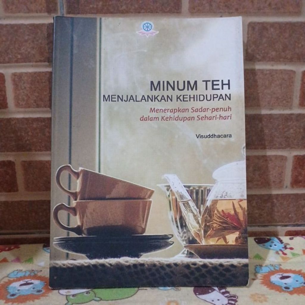 BUKU MINUM TEH MENJALANKAN KEHIDUPAN BEKAS ORIGINAL