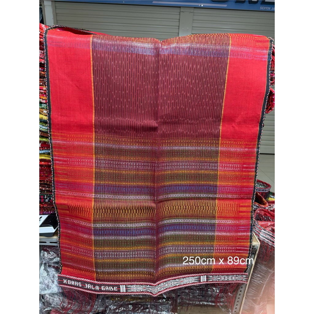 ULOS HELA TENUN TANGAN PINTUBATU Ulos ragihotang sirara tenun gedogan
