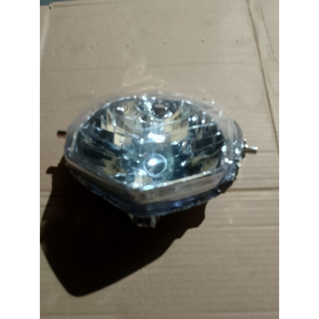 Reflektor depan Revo lama reflektor depan Revo lama