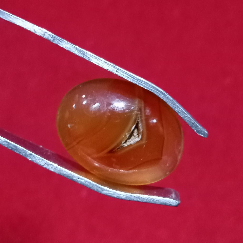 batu junder combong unik