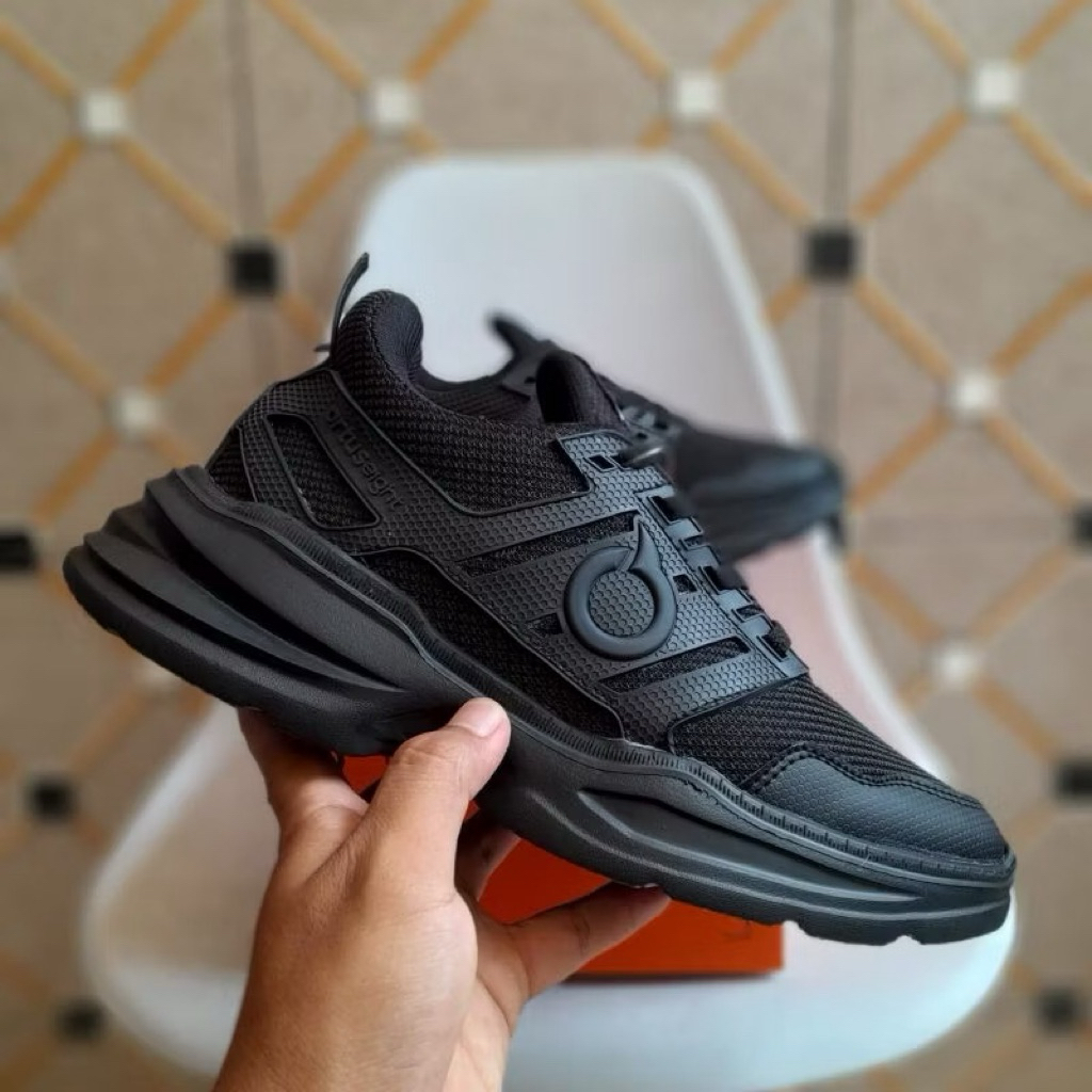 SEPATU RUNNING  HITAM POLOS SEPATU SEKOLAH ANAK DAN DEWASA SEPATU PRIA WANITA UNISEX