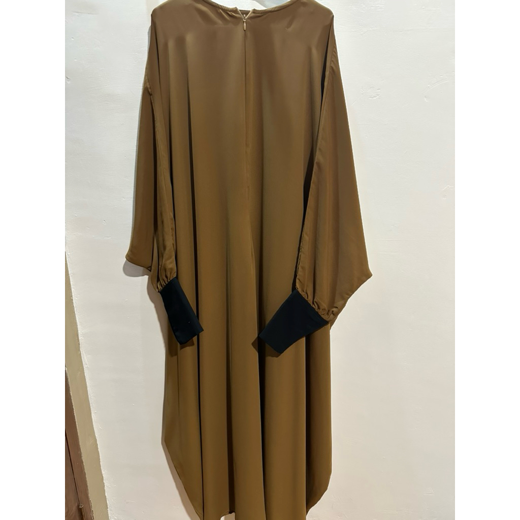 Abaya Saleeha (Size M)