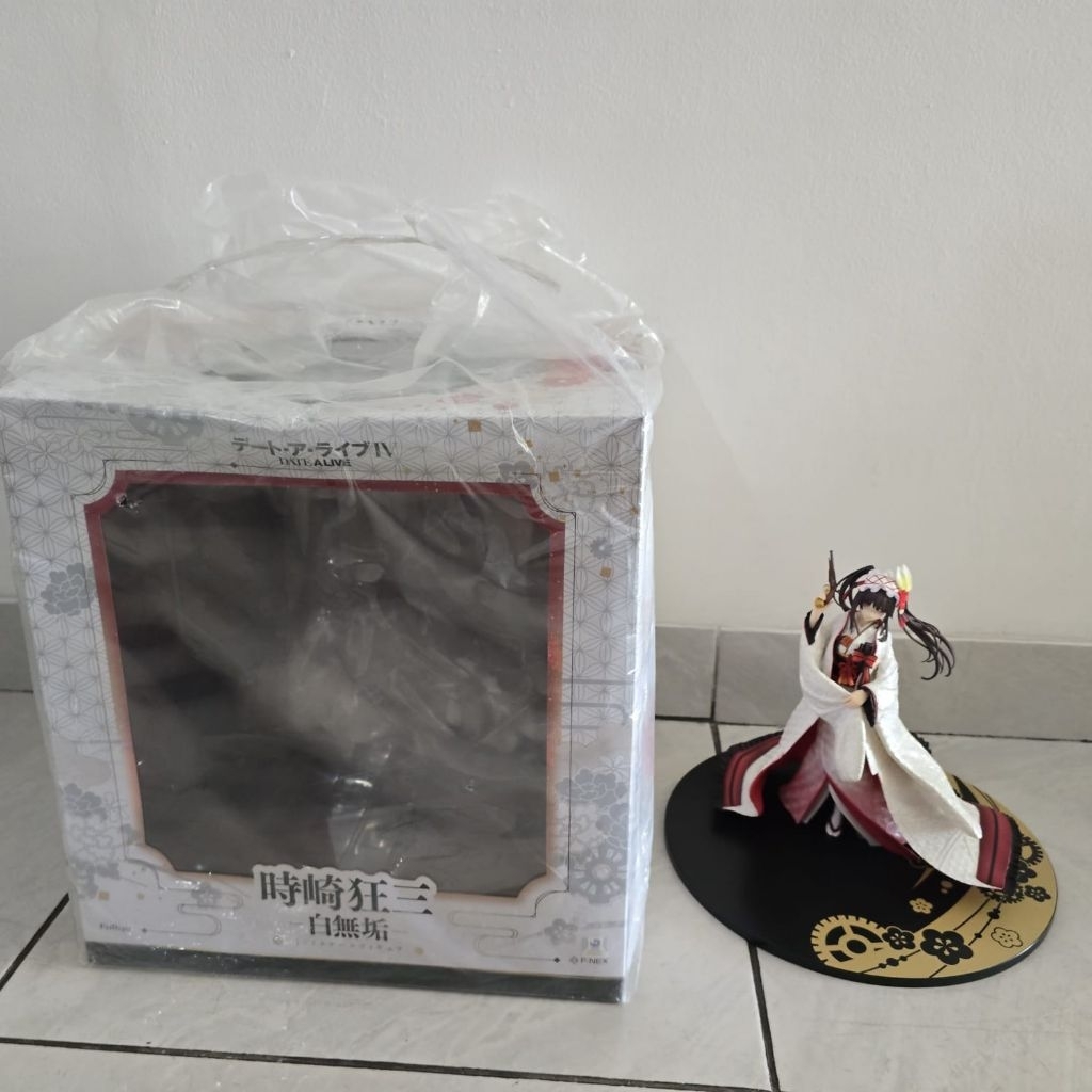 Scale Figure 1/7 Kurumi Tokisaki Shiromuku Ver. By F:NEX