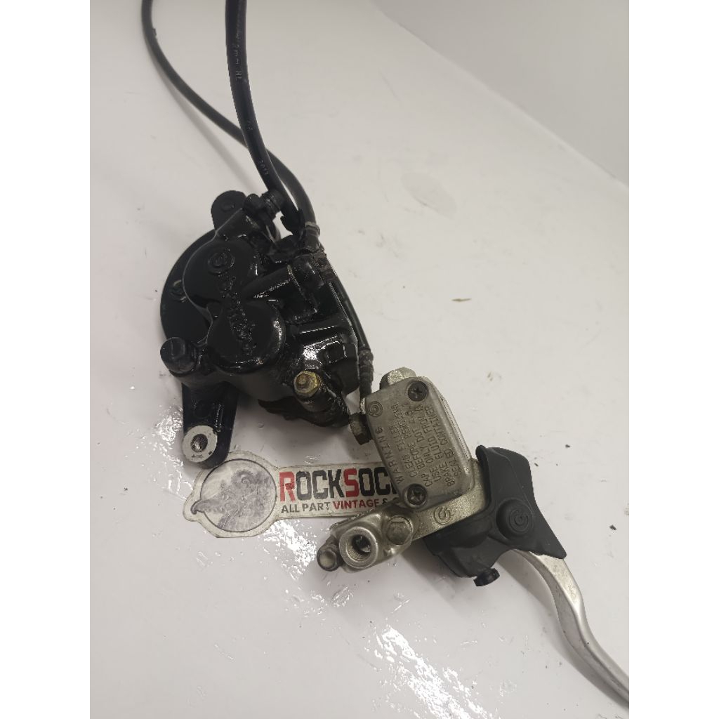 remset depan brembo ori pengeriman husqvarna 250cc master kaliper husqvarna bahan bule klx crf wr ts