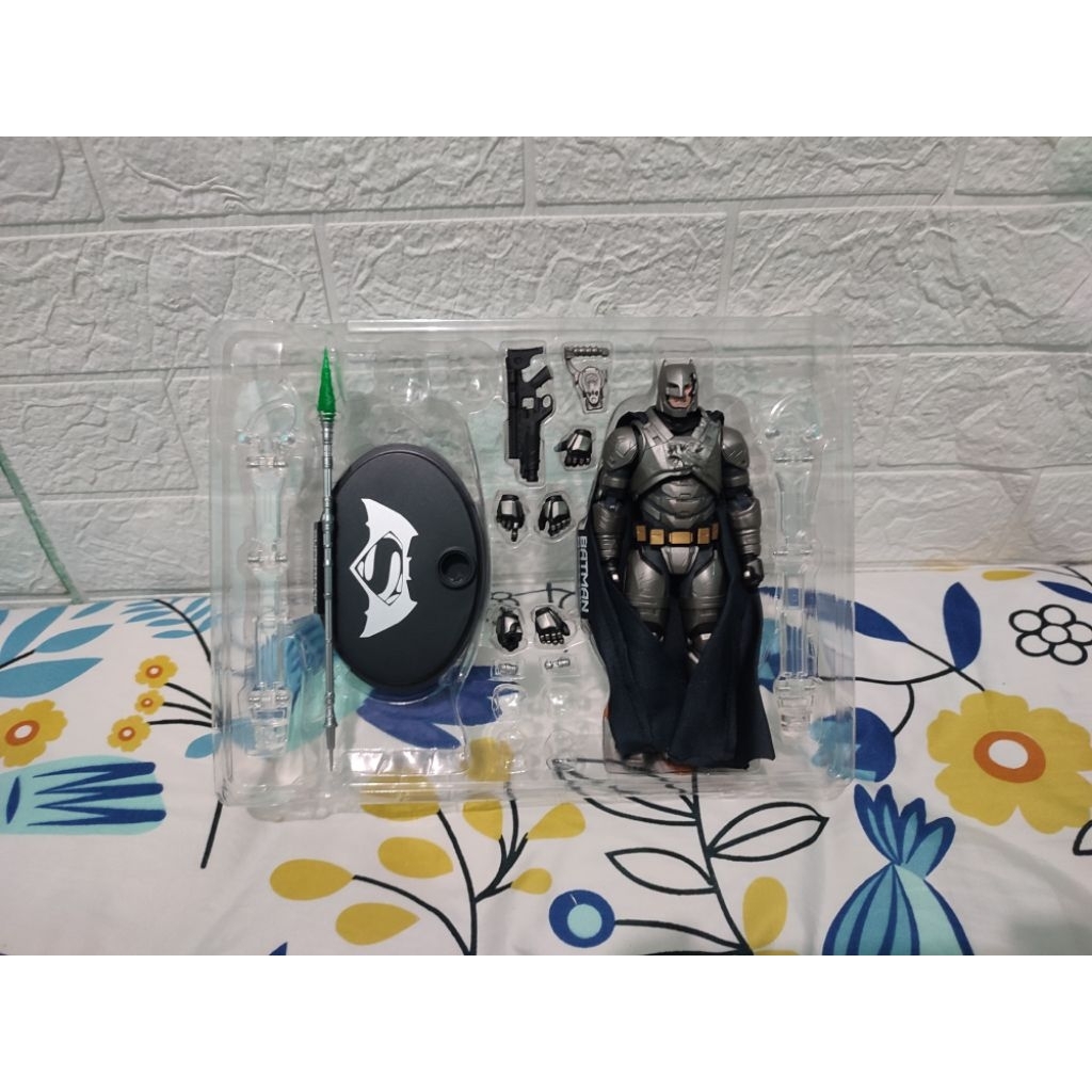 fondjoy batman armored battle damage