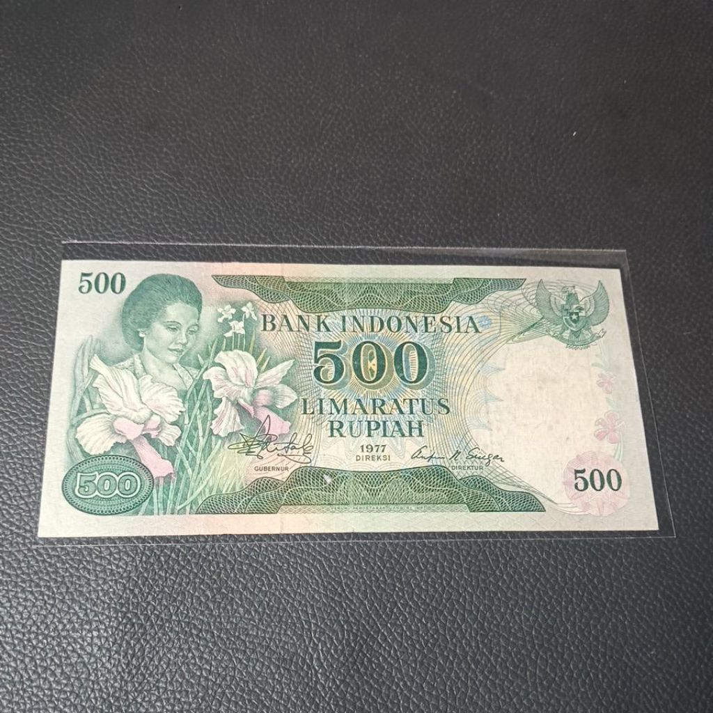 Uang kuno 500 rupiah tahun 1977 nomer seri cantik NNN