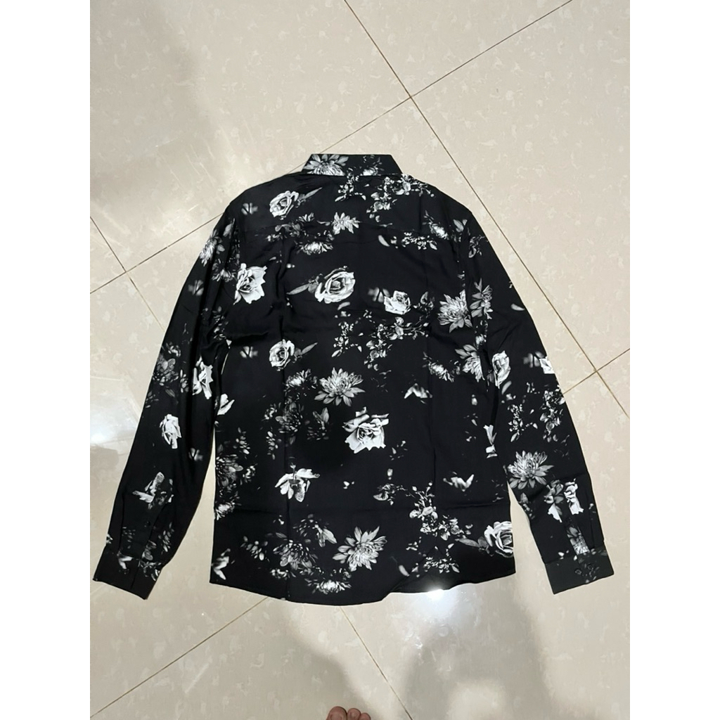 kemeja h&m rose white