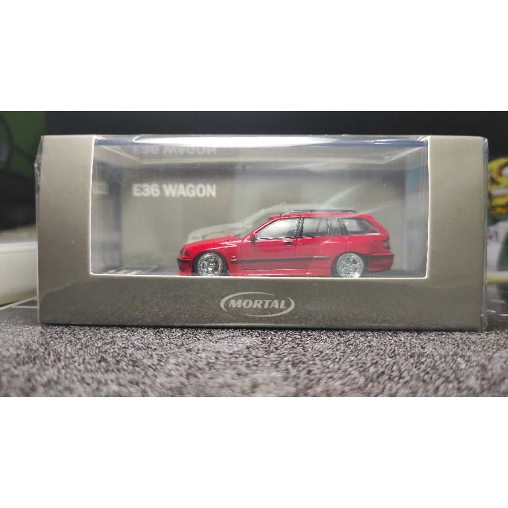 MORTAL BMW E36 WAGON MERAH LOOSE MULUS