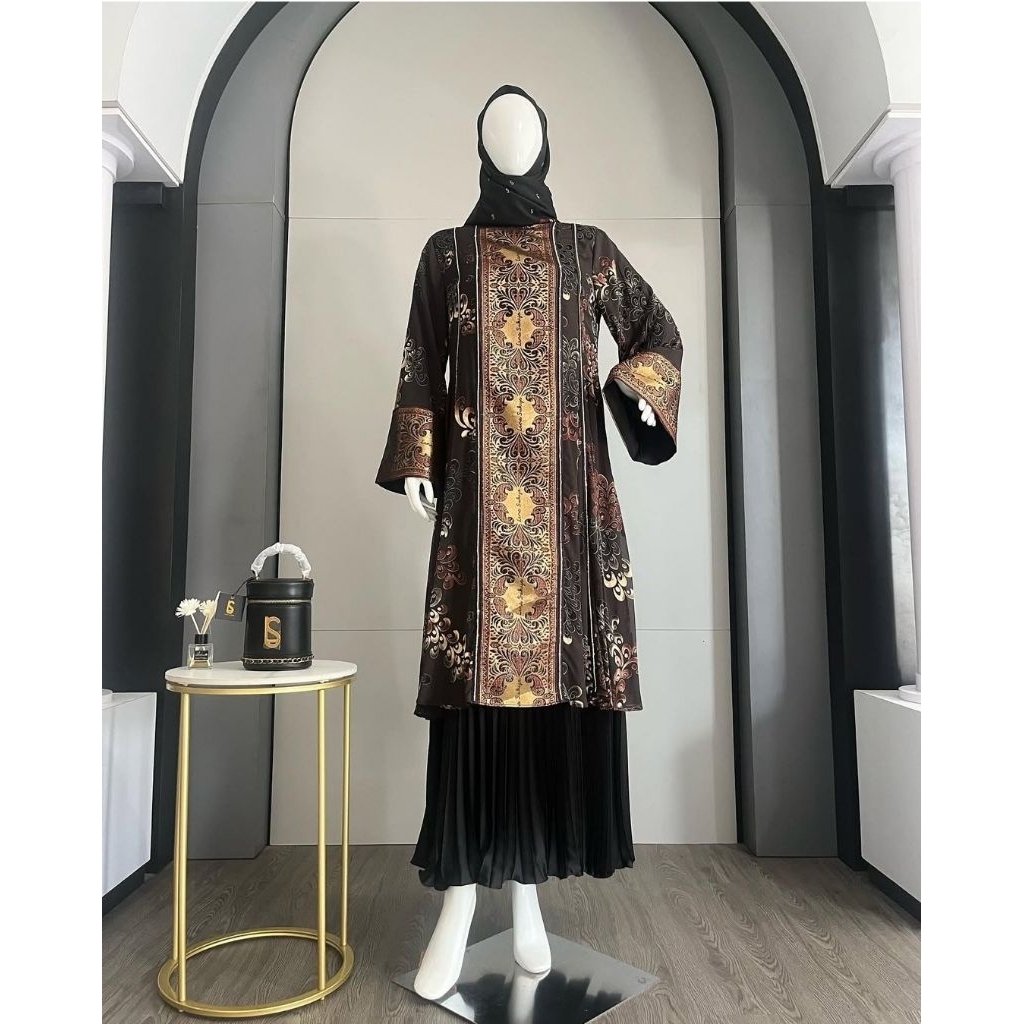 Lina Sukijo : Hayri Gamis Dress Set Scarf Ukuran M