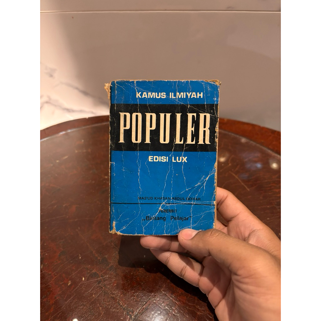Kamus Ilmiah Populer