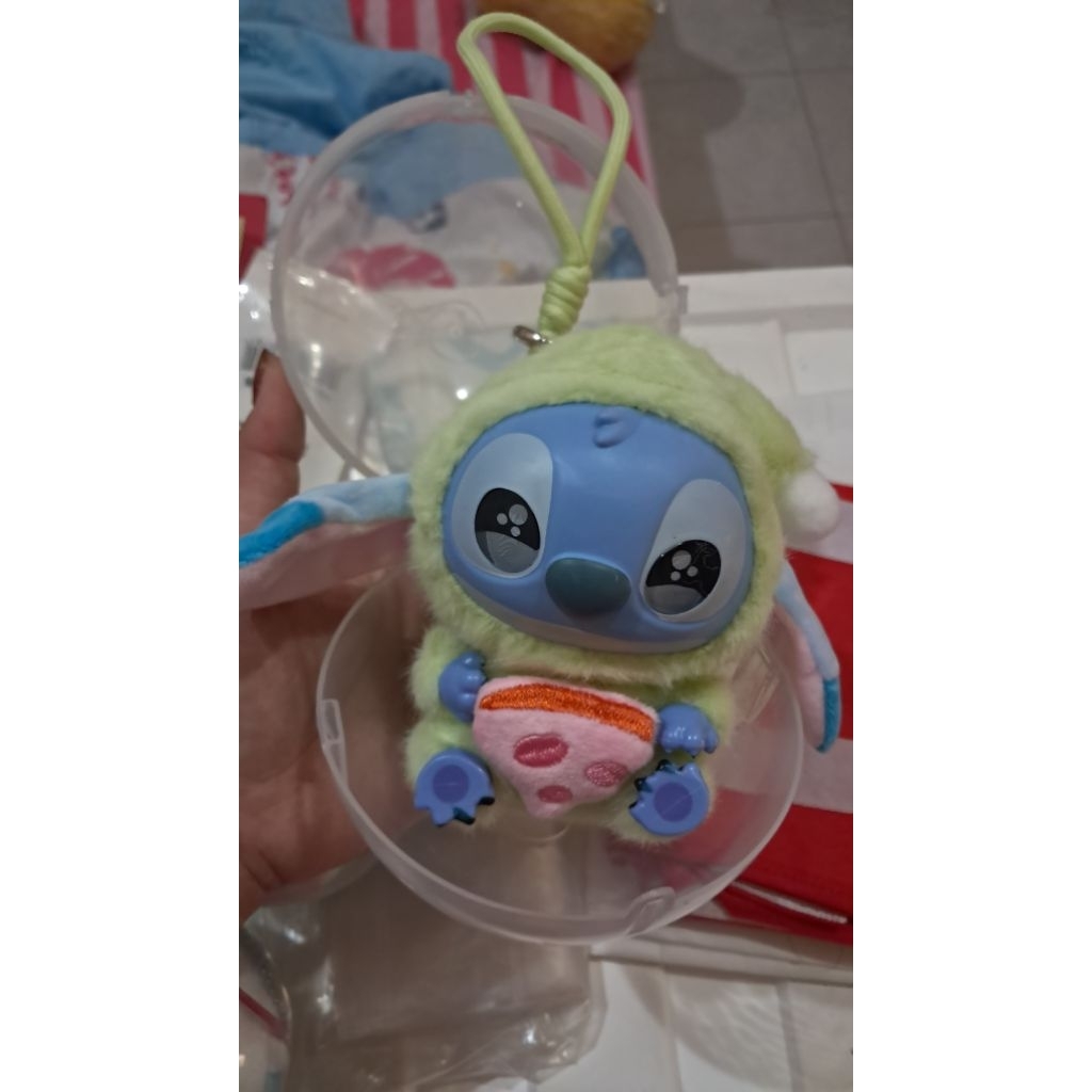 gantungan boneka stitch, crybaby dan cinnamon roll