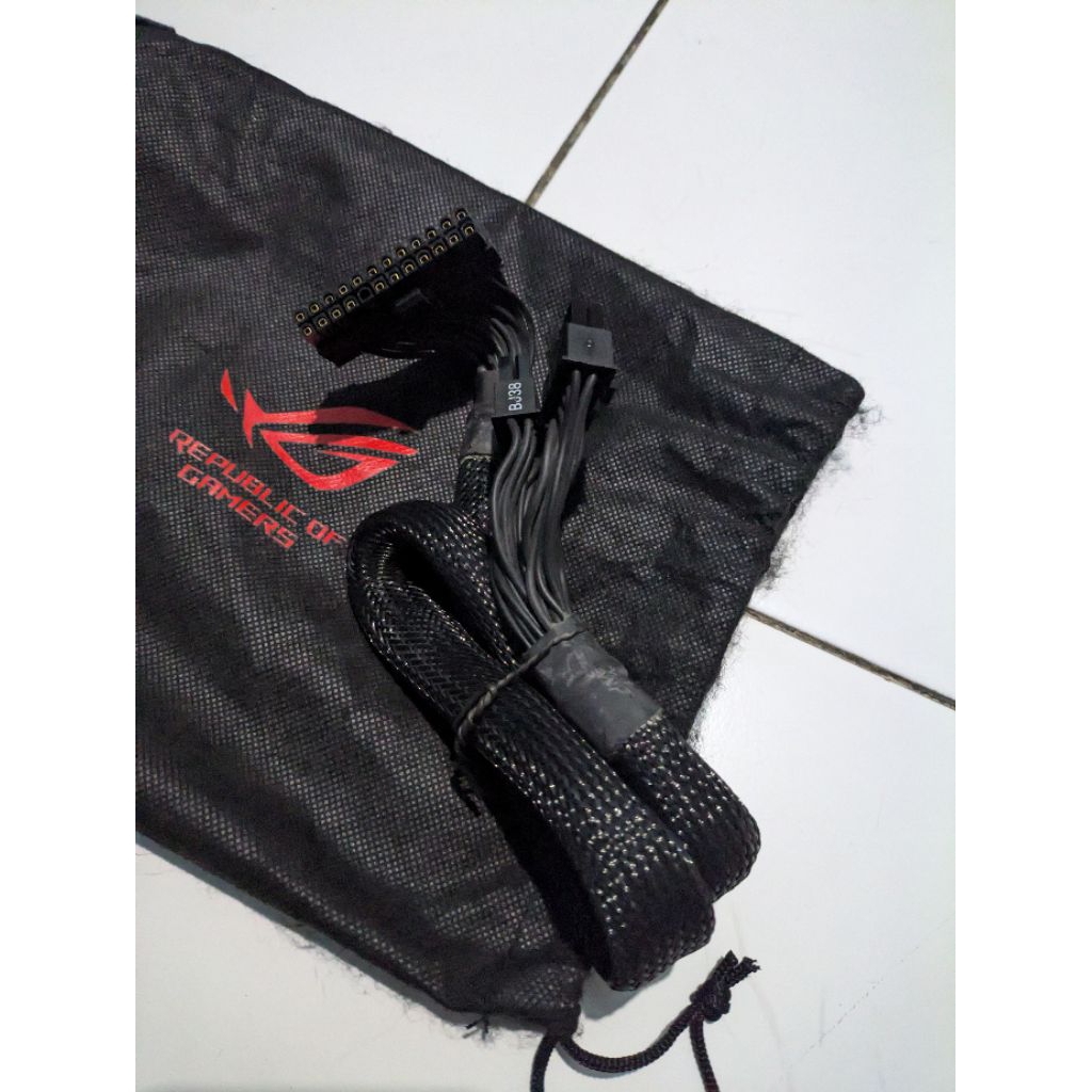 Kabel modular 24 pin mobo copotan ROG STRIX 650W