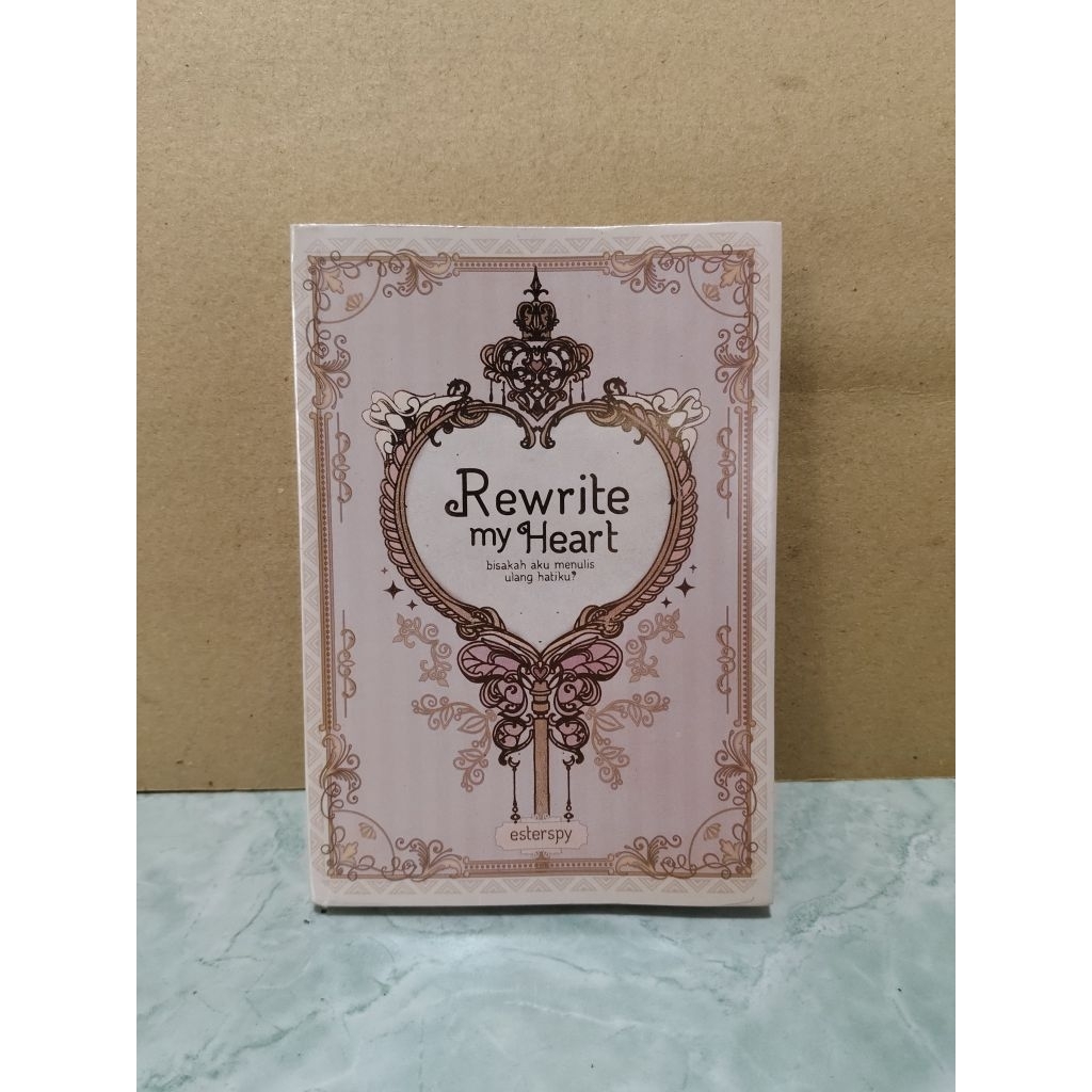 [PRELOVED] Buku Rewrite My Heart karya esterspy (WAJIB BACA DESKRIPSI)