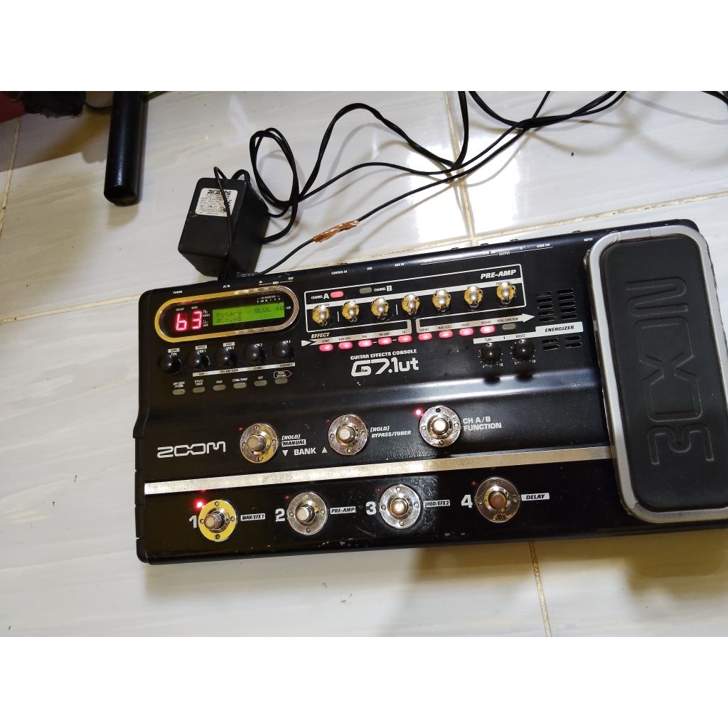 effek gitar zoom g7.1ut