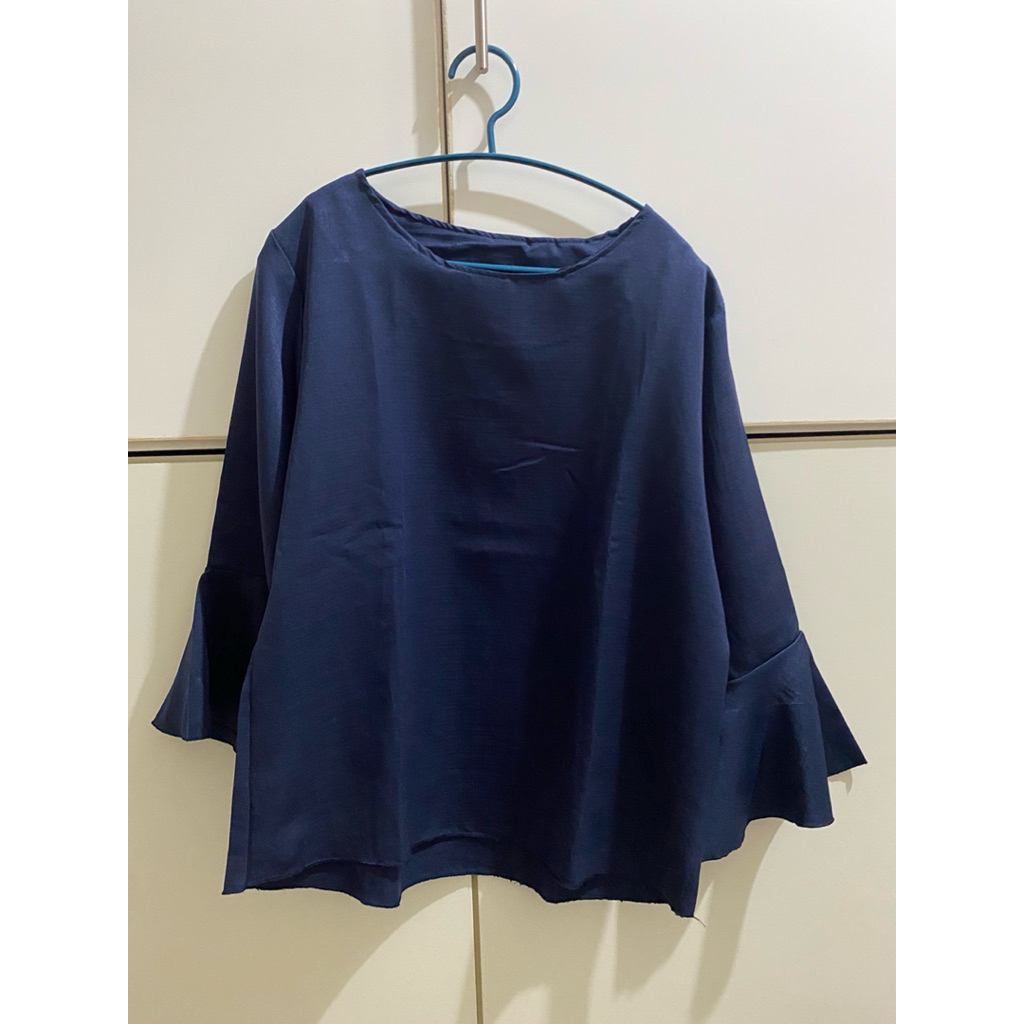 Atasan Navy Wanita