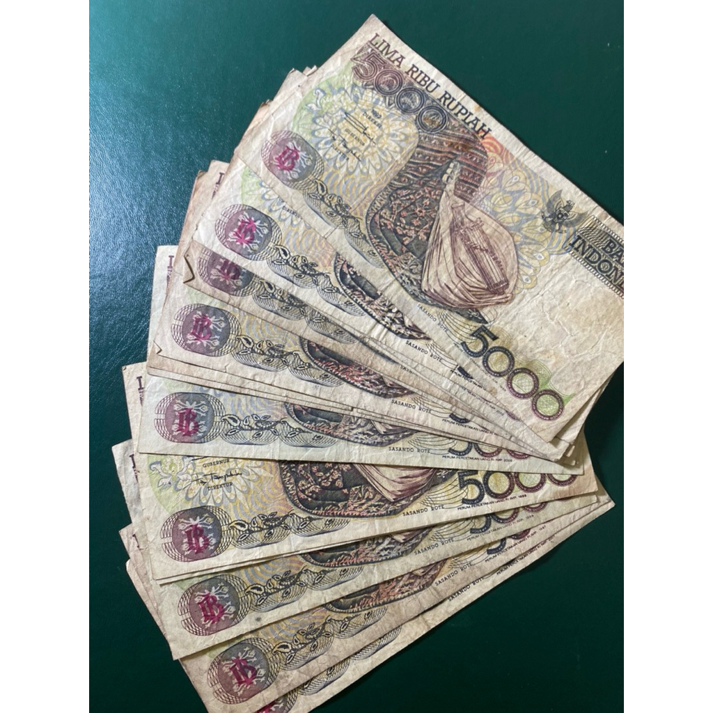 Koleksi Kuno Uang 5000 Sasando