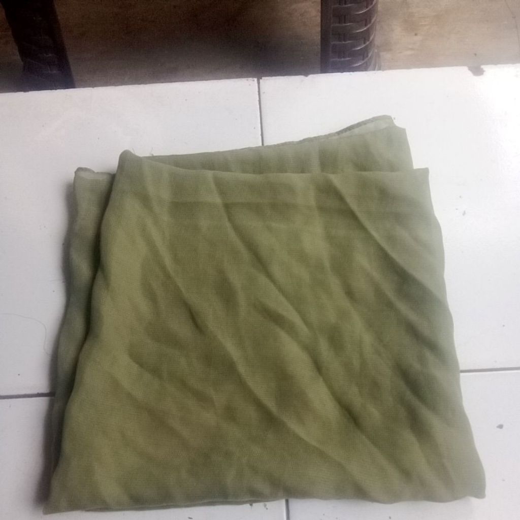 kerudung hijab segiempat warna  hijau muda