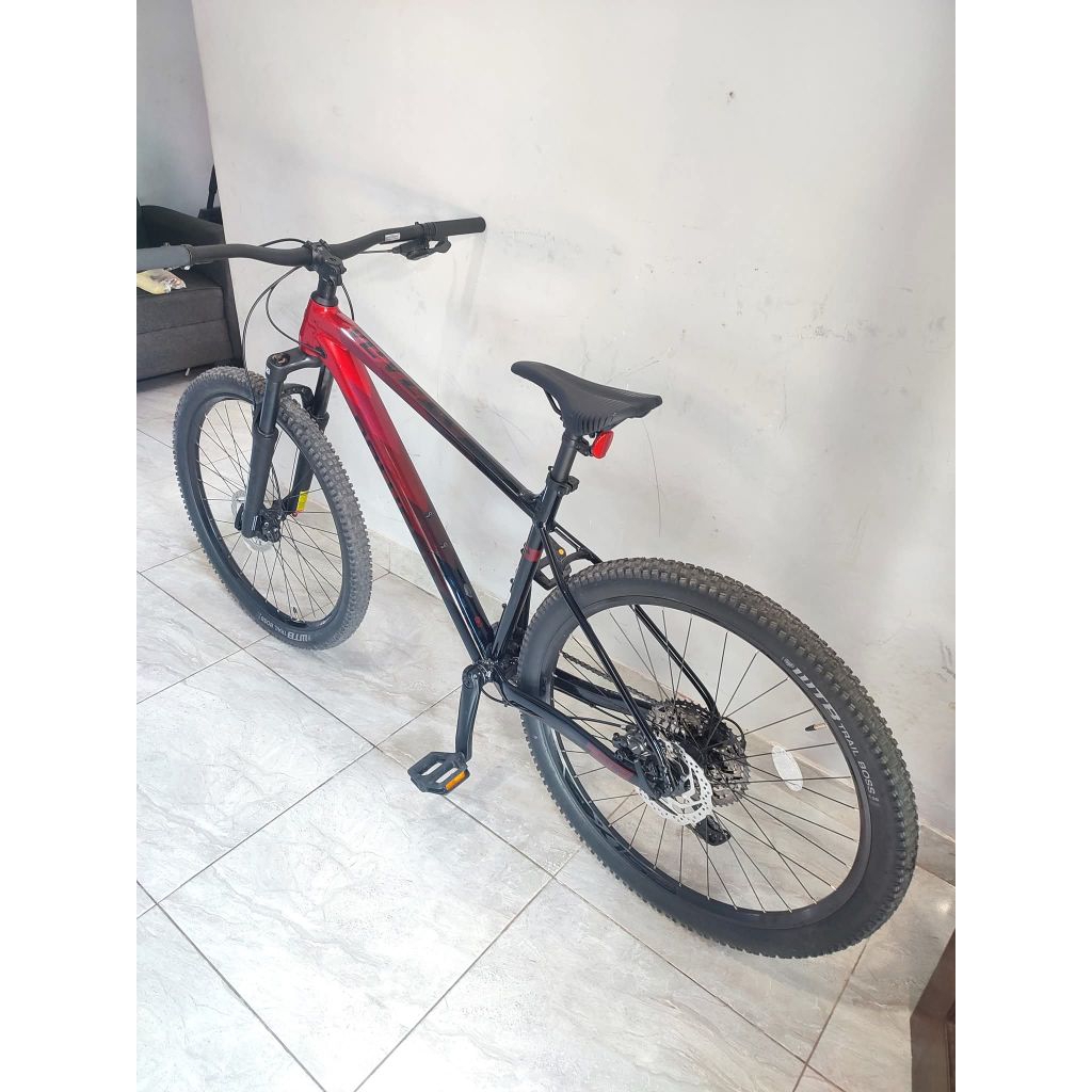 Xtrada 6 2025 (BEKAS) L. 27,5 ( upgrade pedal) (baru 2bulan pemakaian)