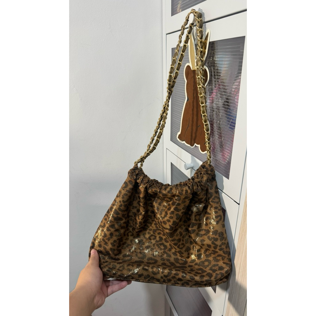 Preloved Tote Bag Medium Leopard