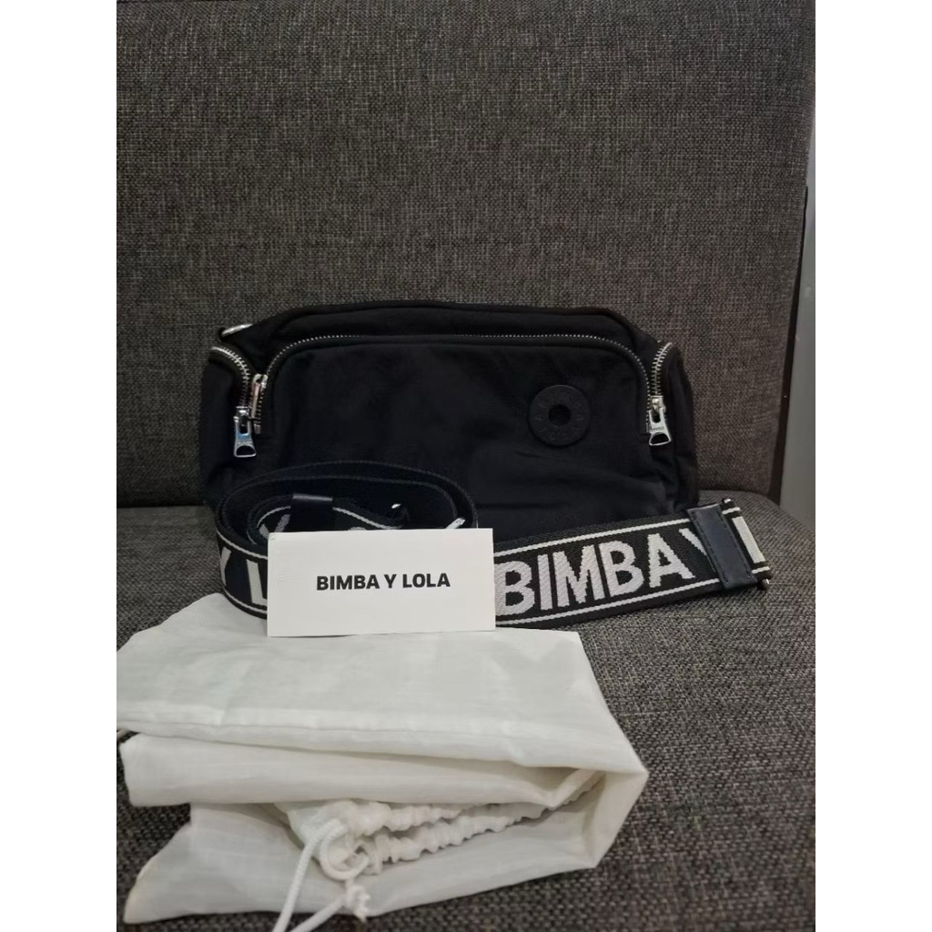 Preloved Bimba Y Lola Pocket Camera logo donut Authentic LIKE NEW