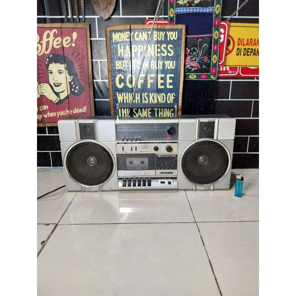 Radio Tape Sanyo M9880K