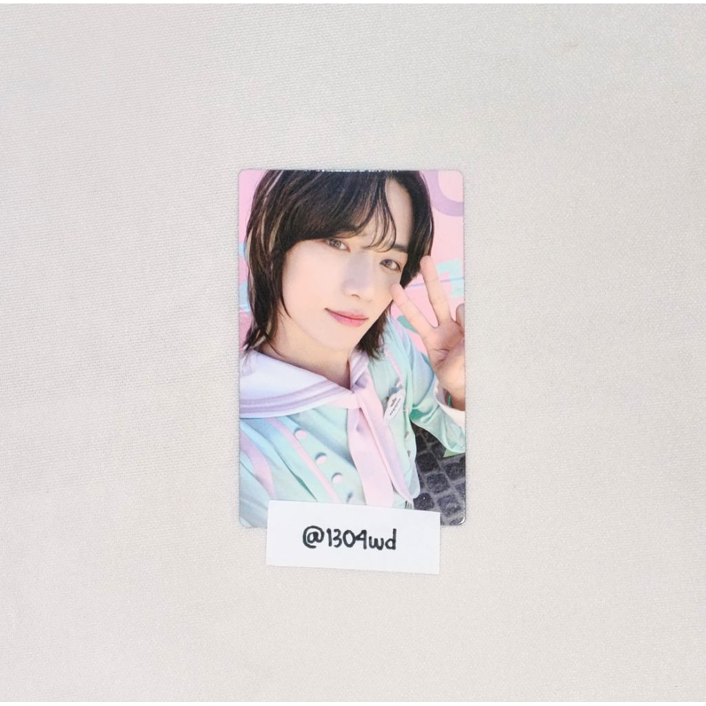 [PC] PHOTOCARD TXT BEOMGYU SEASON'S GREETINGS 2022