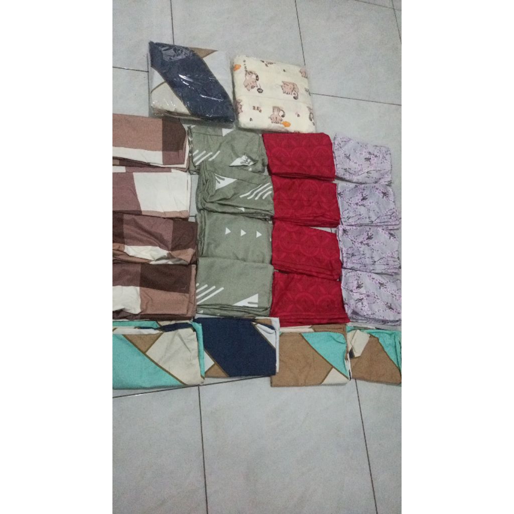 sarung bantal potong katun Polyester 1 kodi