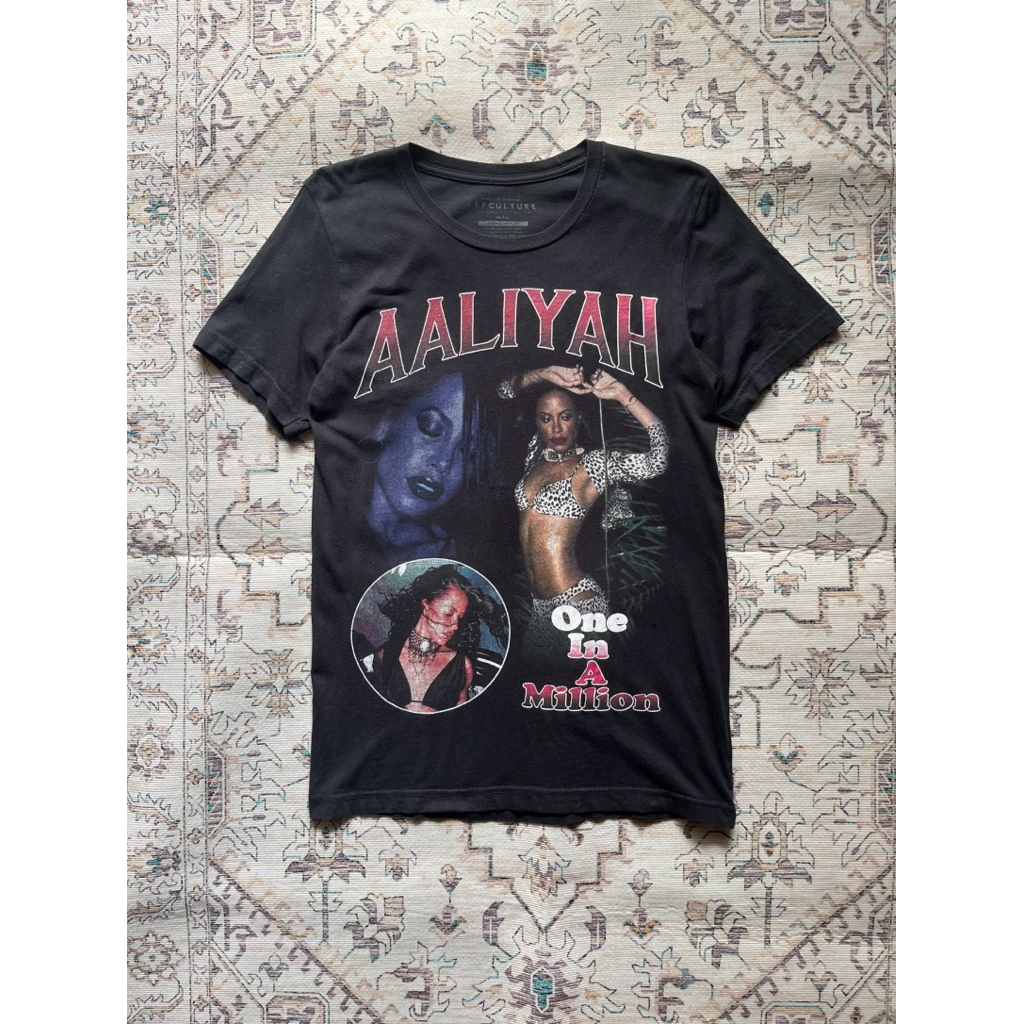 T SHIRT AALIYAH VINTAGE