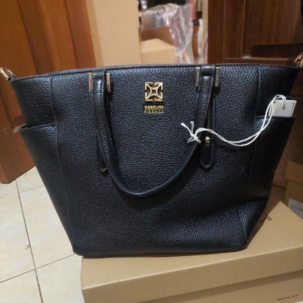 Gobelini handbag genuine leather