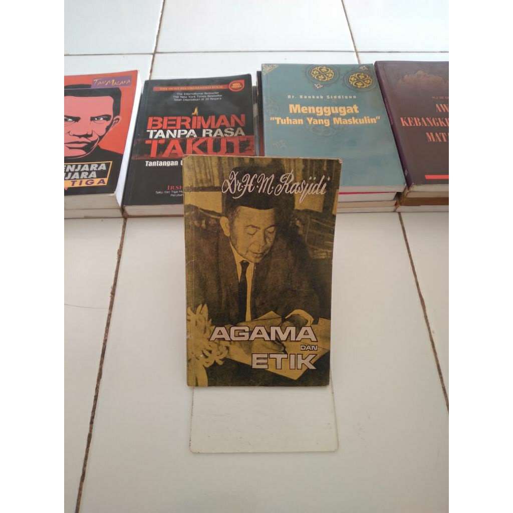 agama dan etik dr.h.m. rasjidi