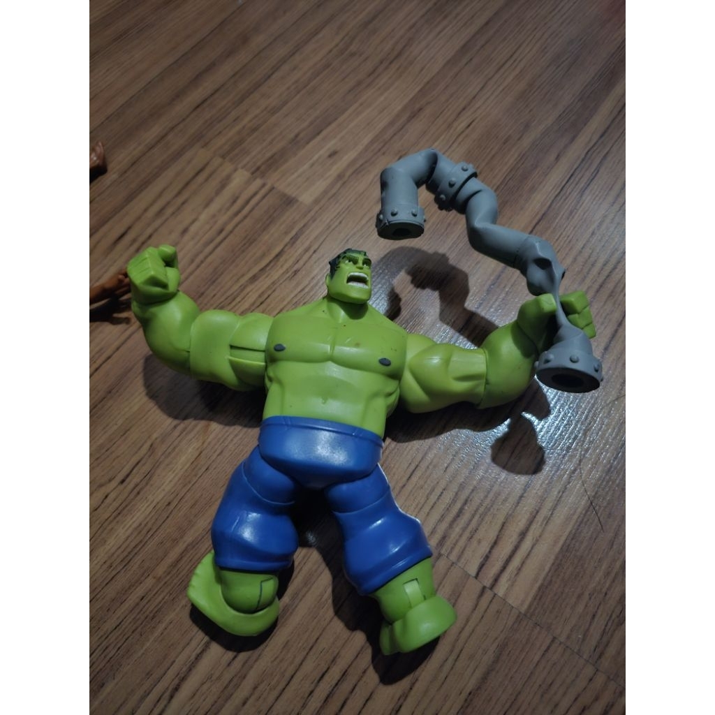 mainan gabungan hulky dan robot