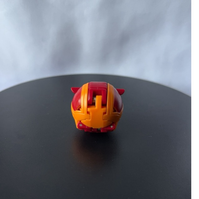 Bakugan Ultra Battle Planet Hyper Dragonoid B500 Red Pyrus-Tanpa Alas