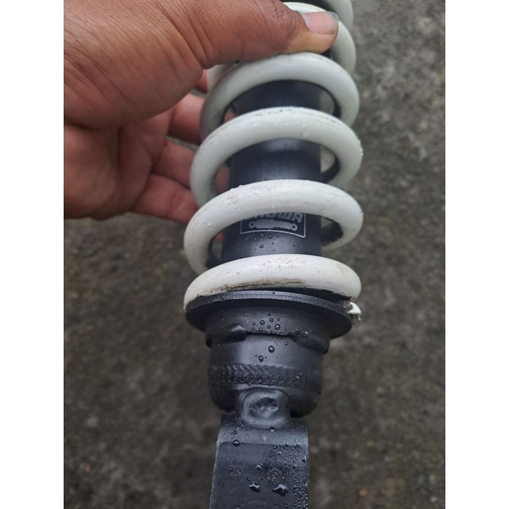 shock shockbreaker mono monoshock showa honda CBR250RR CBR250 cbr 250rr original