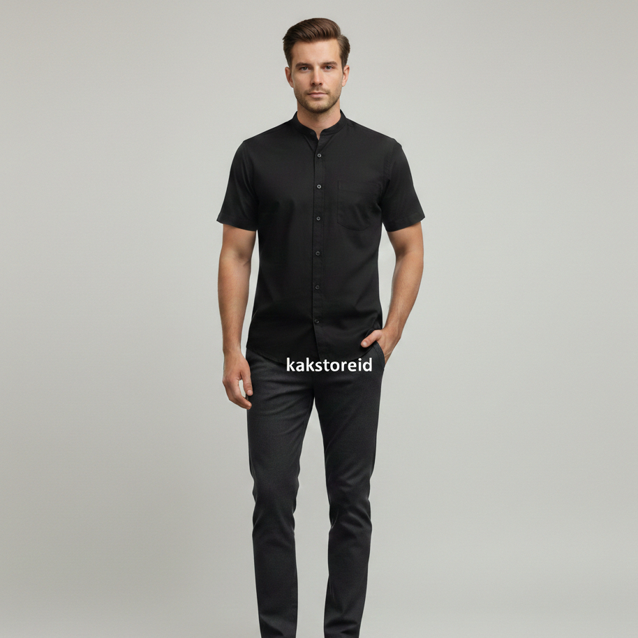 Kemeja Hitam Polos Pria Black Adem Halus Lembut Untuk Kerja Lengan Pendek Modern Fit MOC KMM 14