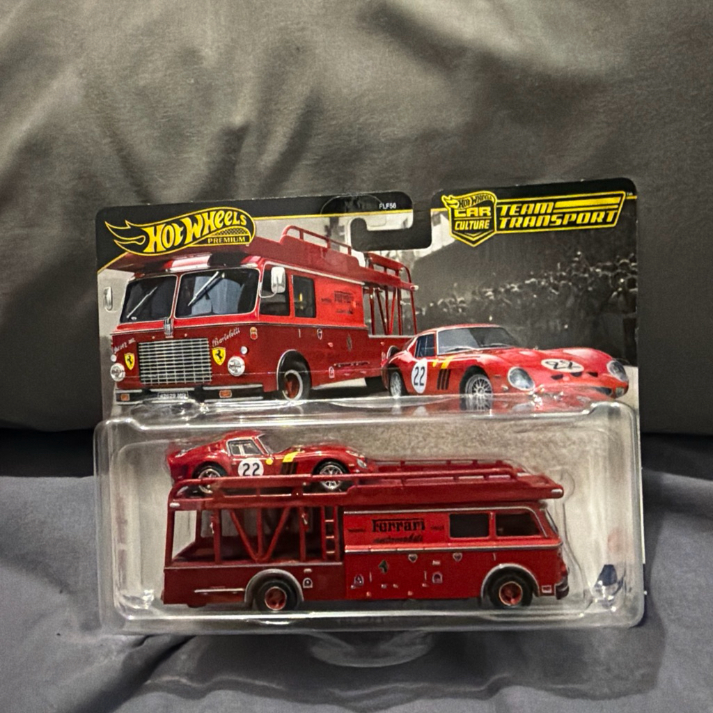 Hot Wheels Premium Team Transport - FERRARI 250 GTO & FIAT 642 RN2 BARTOLETTI