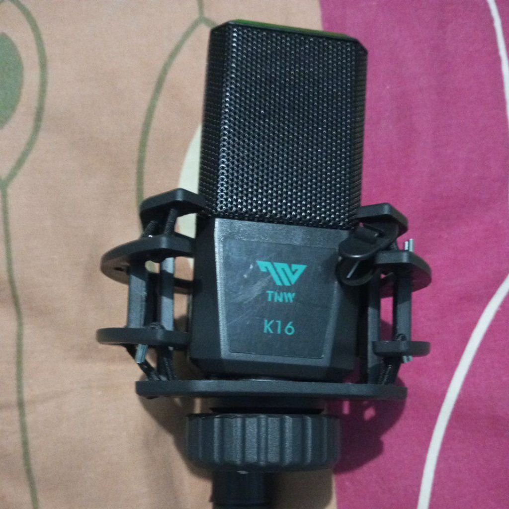 Mic Condenser TNW k16 second cocok untuk streaming/konten