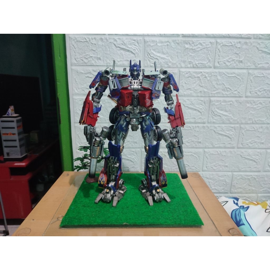 weijiang black apple optimus prime 1st