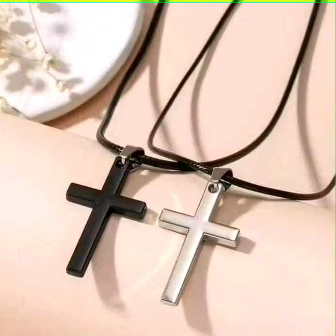Kalung Tali Salib Titanium Couple Hitam & Silver Elegan+ Tali Premium