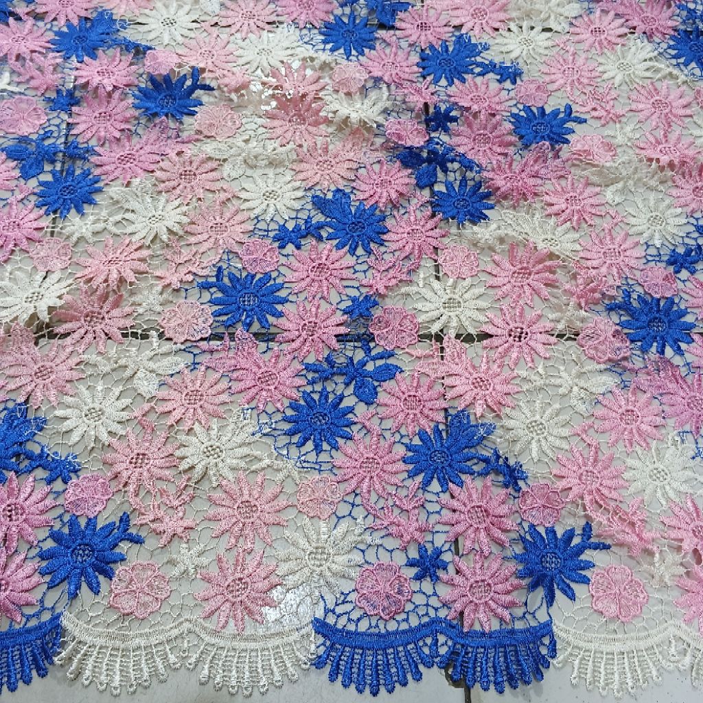 Kain Brokat Prada [0,5m] - kain brokat prada oki - bahan brokat prada motif - bahan brokat prada oki