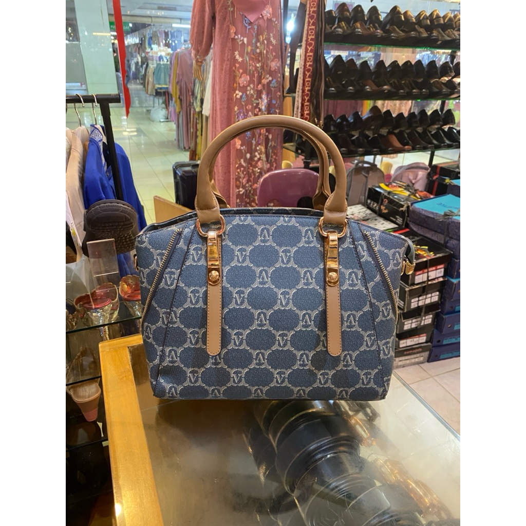 TAS WANITA WARNA BIRU DENIM MODEL TERBARU TAS PESTA IBU PENGANTIN 17226