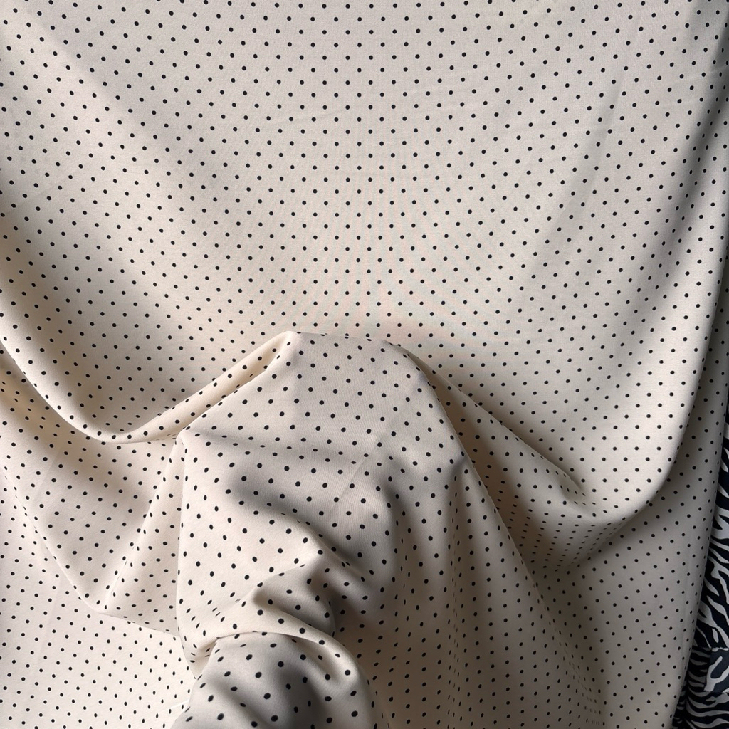 Kain Wolpeach Motif Polkadot Kecil - Bahan Gamis & Tunik Meteran - Wolfis Premium Lembut Tidak Teraw
