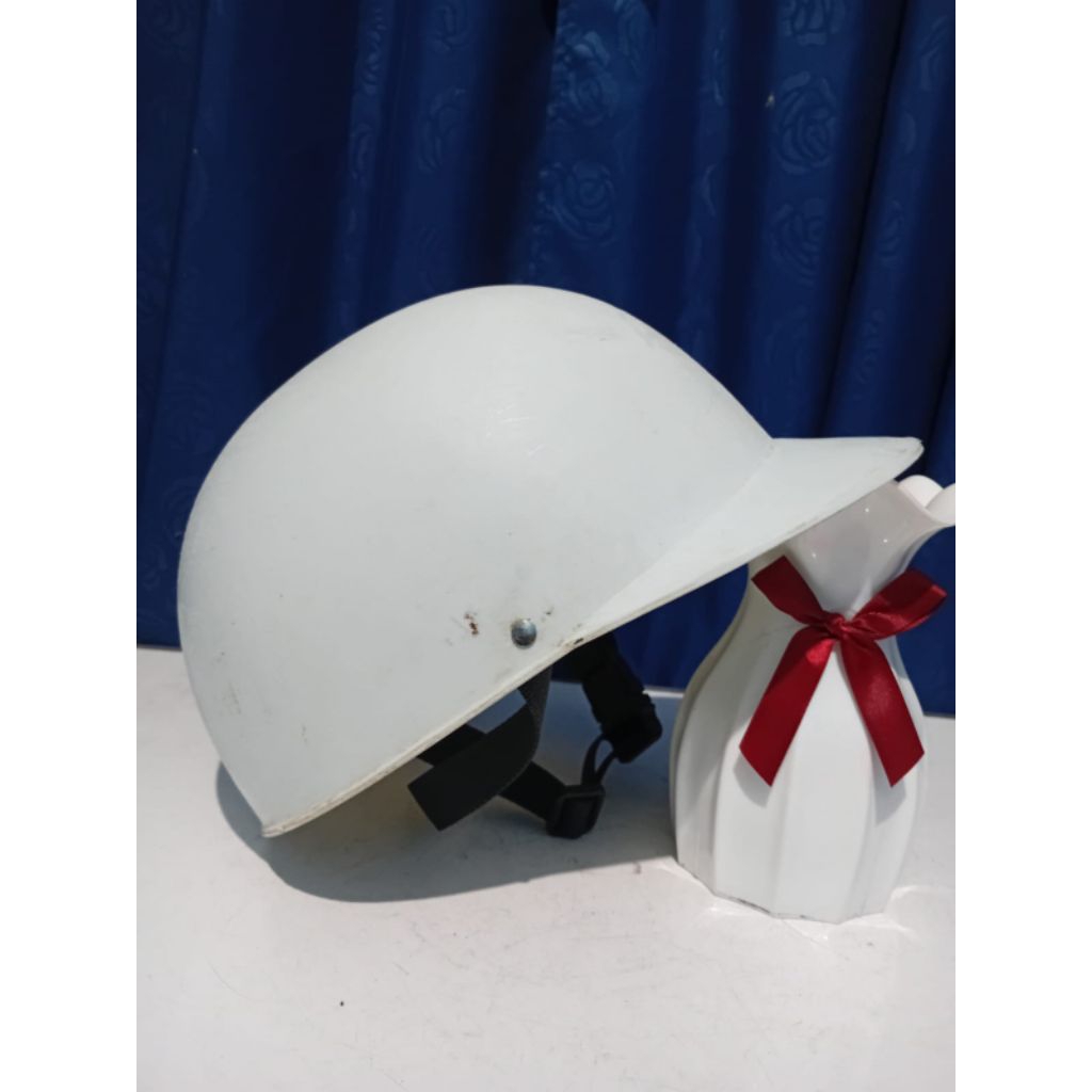helm cibuk mbali